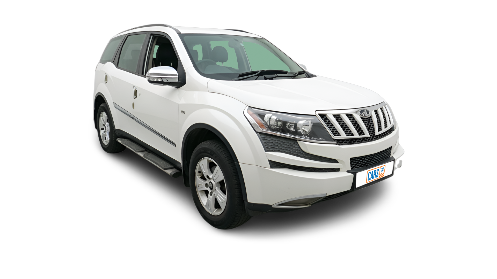Mahindra XUV500-img